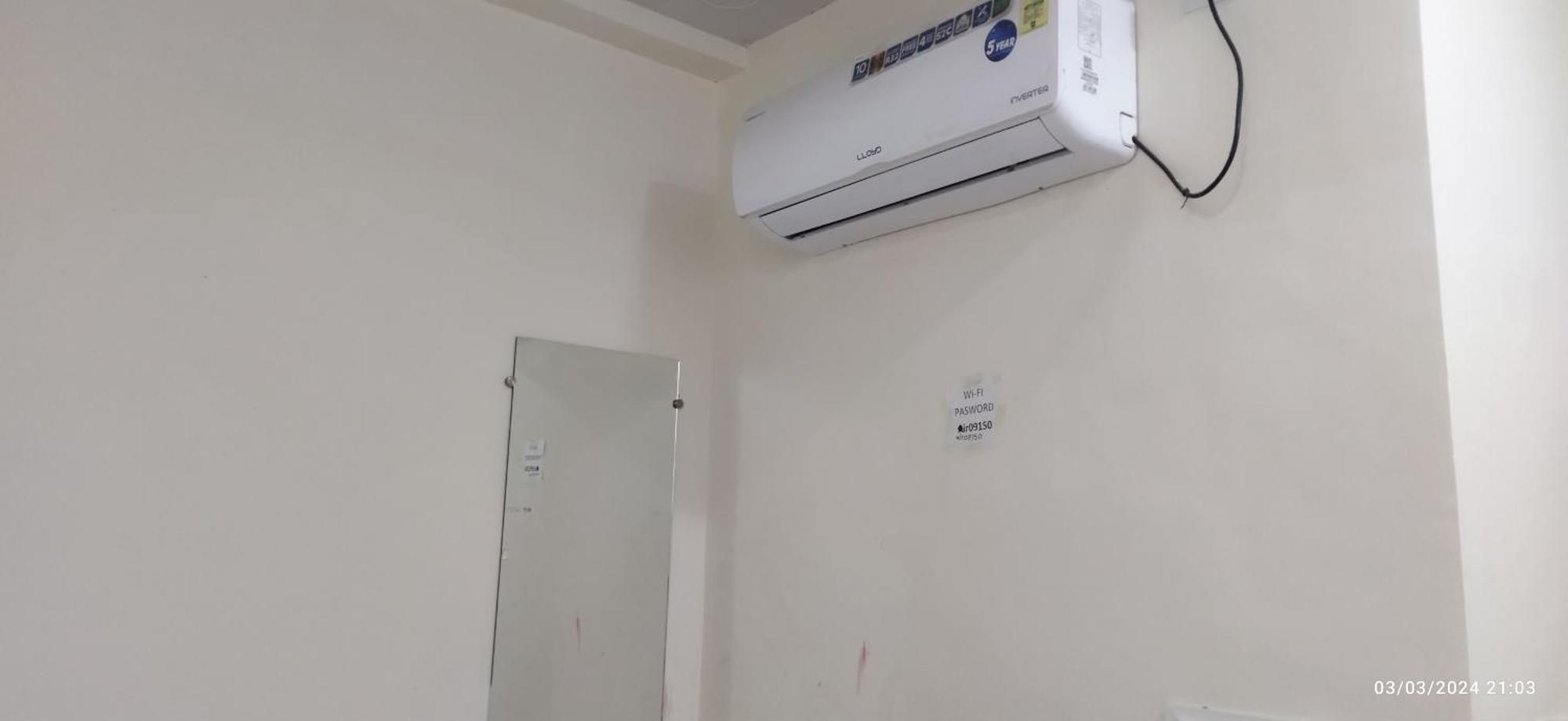 Shree Gajlaxmi Hotel Walking Distance From Mahakaleswar Ujaim Exterior foto